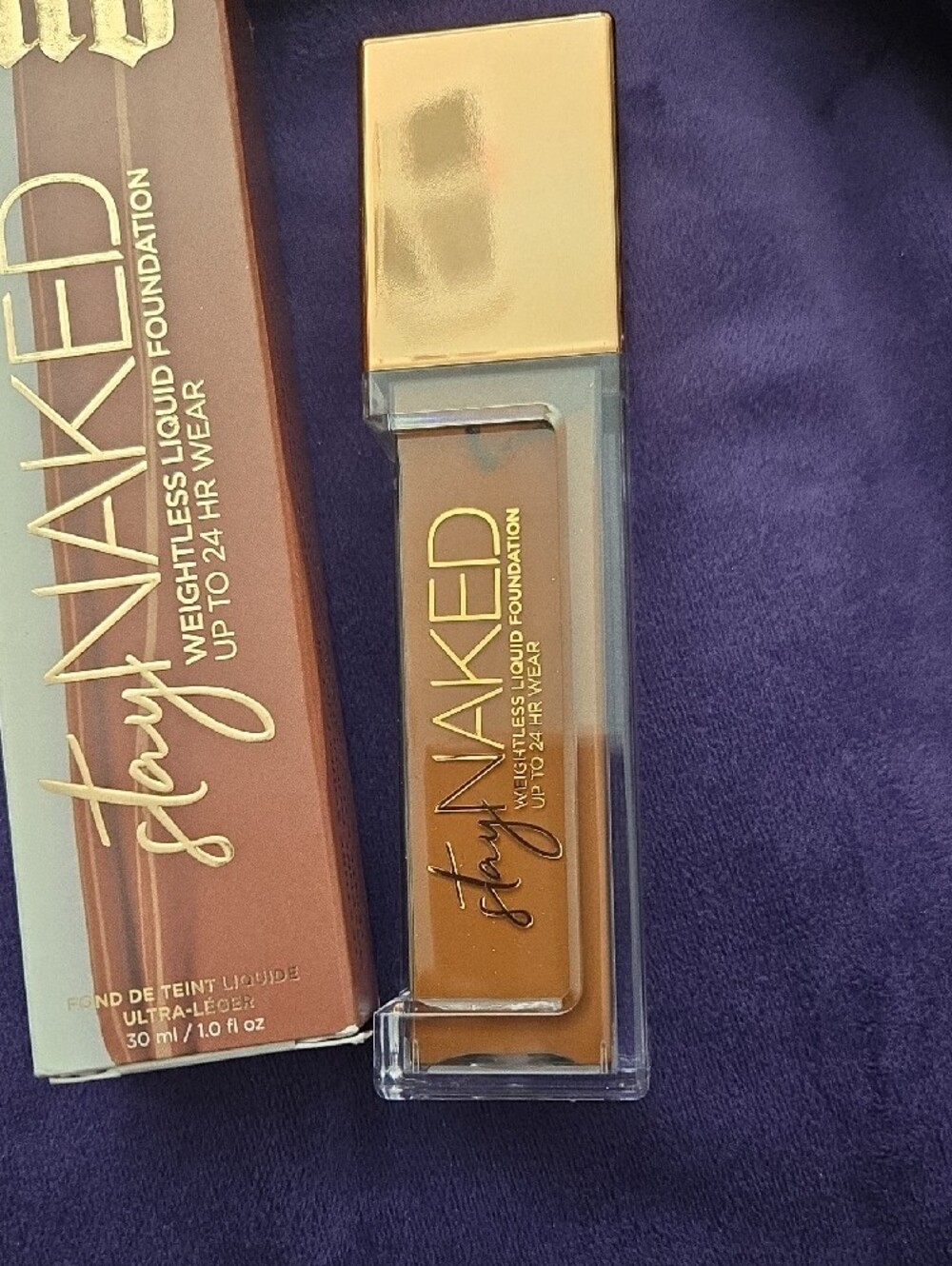 Urban Decay Stay Naked Weightless Liquid Foundation - Shade 70WR